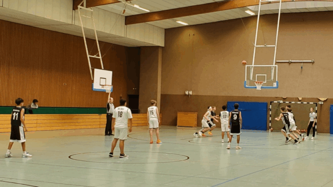 20251004_RLSmU16_01